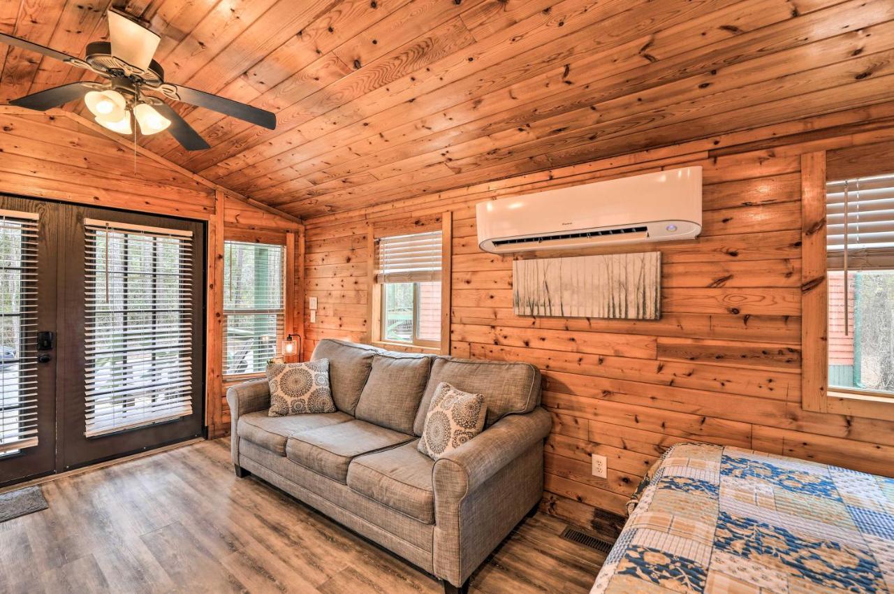 Beautiful New Bern Studio Cabin With Fire Pit! Kültér fotó