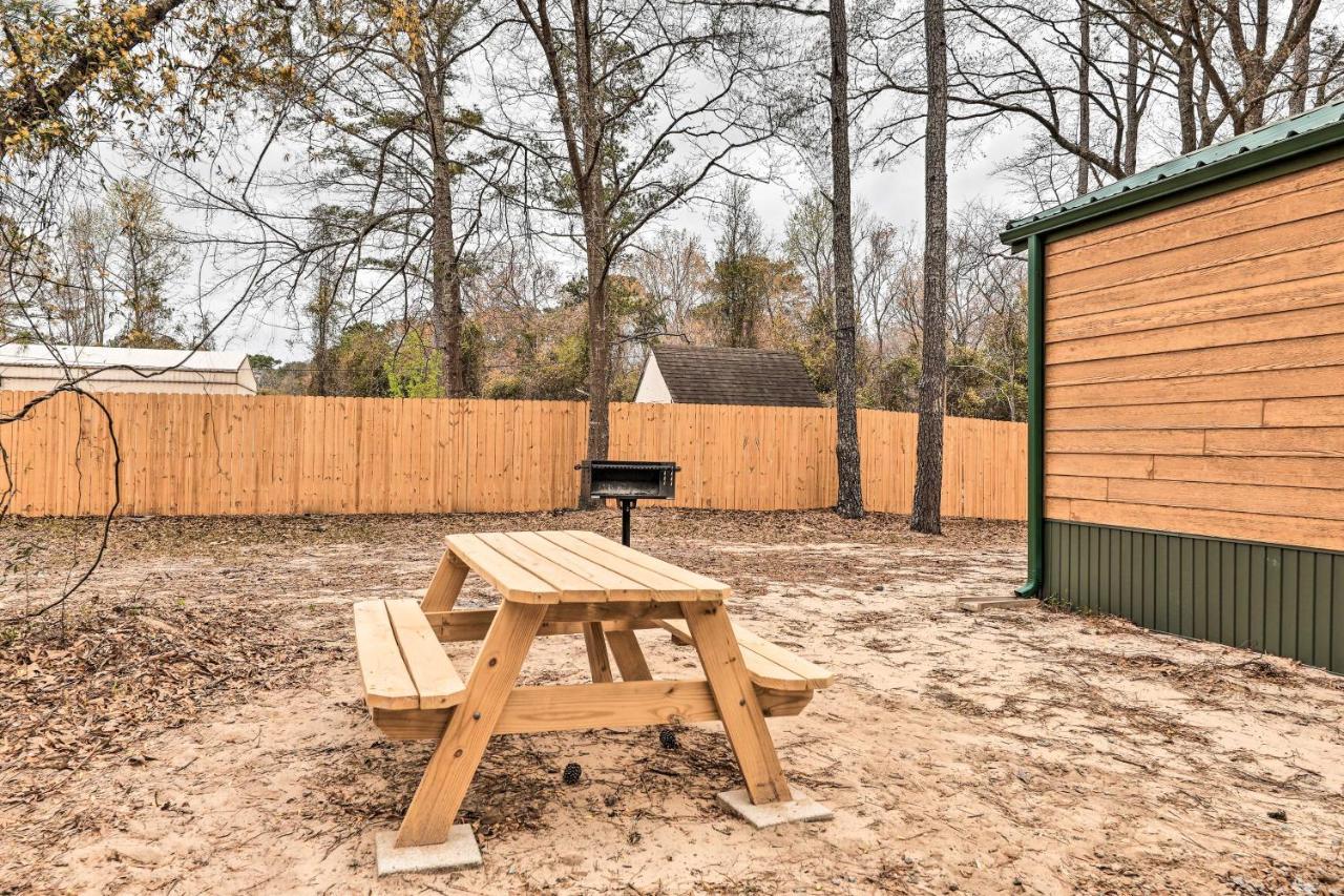 Beautiful New Bern Studio Cabin With Fire Pit! Kültér fotó